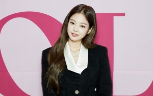 Gaya Rambut Pendek Jennie BLACKPINK Ini Dipuji Habis-Habisan