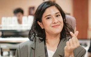 Dian Sastro Dipuji Lebih Cantik Dalam 'Dunia Nyata' Meski Tiga Foto Di Akun Medsos Ini Kece Parah!
