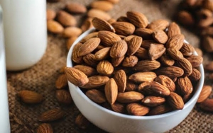 Almond, Camilan yang Bisa Mendongkrak Sistem Imun Tubuh