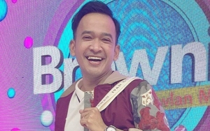 Momen Ruben Onsu Sekeluarga Antar Karyawan Berangkat Umrah Bikin Terenyuh