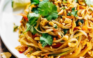 Pad Thai, Kwetiau Khas Thailand Yang Sudah Populer Dan Mendunia Banget