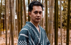 Kiki Farrel Blak-Blakan Ngaku Doa Minta Jodoh Saat Ibadah Umrah