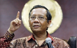 Mahfud MD Doakan Tito Karnavian dan Khofifah Jadi Presiden-Wapres 2024