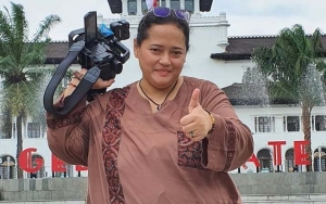 Ramalan Dituduh Meleset, Mbak You Ungkap Aura Lina Masih Kuat Terasa di Makam Pertama