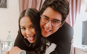 Al Ghazali dan Alyssa Daguise Liburan Bareng di Singapura, Langsung Diperingatkan Pakai Masker