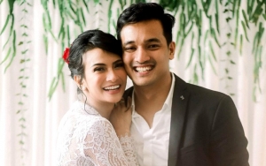 Vanessa Angel dan Suami Ditertawakan Saat Langsung Ngecek Sisa Saldo Usai Gelar Resepsi Di Bali
