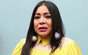 Sambil Nangis, Annisa Bahar Ungkap Permintaan Terakhir Sang Bunda Sebelum Meninggal