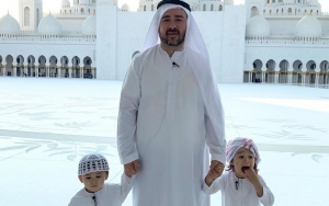 Dikritik Karena Cium Bibir Anaknya, Sam Hammington 'Superman Is Back' Tunjukkan Reaksi Tak Terduga