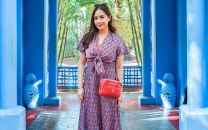 Nagita Gemes Lempar Hadiah dari Raffi, Harga Scarf Bak 2 Motor Dikalungin