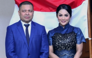 Krisdayanti dan Raul Lemos Datangi Dewan Pers Laporkan Media Online Penyebar Hoaks Isu Cerai