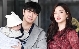 Yulhee Bahagia Punya Anak Laki-Laki dan Perempuan, Minhwan Justru Khawatir Soal Putri Kembarnya