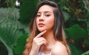 Biasa Seksi, Anya Geraldine Bergaya Anggun Nan Sopan Bikin Makin Cinta