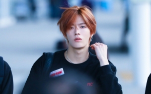 Keamanan NCT 127 di Bandara Memprihatinkan, Tangan Seram Pegang Yuta Jadi Sorotan
