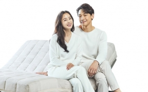Serasi di Iklan Ranjang Bareng Kim Tae Hee, Tampang Rain Kena Sindir 