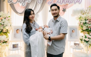 Syahnaz Sadiqah Ngaku Stres Saat Bayi Kembarnya Jatuh Sakit Secara Bersamaan