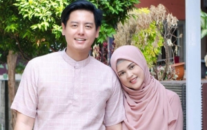 Cut Meyriska Hamil Besar, Roger Gemes Ciumi Dikomentari Ibu Mertua