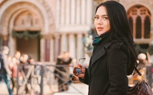 Anggita Sari Masih Kekeh Sembunyikan Identitas Suami, Semringah Pamer Perut Buncit Hamil 6 Bulan