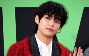 Model Cewek di MV 'ON' Bocorkan Perlakuan V BTS Padanya di Lokasi Syuting