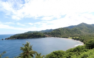Miliki Pemandangan Super Indah, Bukit Malimbu di Lombok Cocok Dikunjungi Saat Bulan Madu