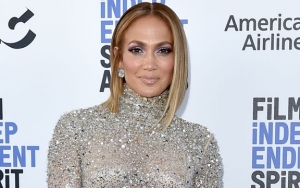 Dikenal Awet Muda di Usia 50 Tahun, Wajah Jennifer Lopez Tanpa Makeup Ini Bikin Kaget