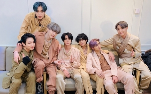 Member BTS Syok Lihat Perut Kotak-Kotak Jimin 7 Tahun Lalu, V Biasa Saja