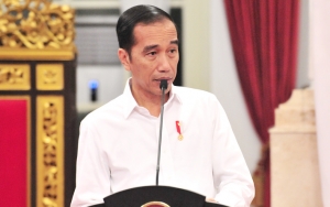 Jokowi 'Sindir' Kepanikan Akibat Corona, Ungkap Musuh Yang Lebih Bahaya dari Virus