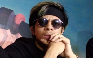 Atta Halilintar Pamer Tubuh Kekar Sambil Ajak Berenang, Netizen Takut Hamil