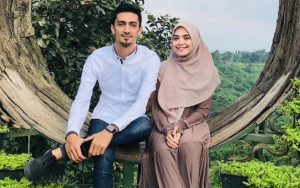 Vebby Palwinta Resmi Dilamar, Paras Sang Kekasih Jadi Sorotan