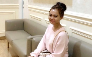 Rina Nose Pamer Lukisan Diri Bak Putri Cina, Dipuji Cantik Mirip Tokoh Ini
