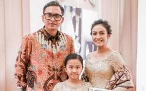Masayu Anastasia Gandeng Lembu Saat Kondangan Usai 4 Tahun Cerai, Rujuk?
