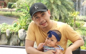 Raditya Dika Buat Undangan 'Mukbang' Bareng Alea, Malah Banjir Protes Gara-gara Ini
