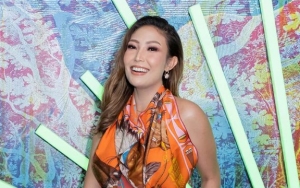 Terapkan Social Distancing, Ayu Dewi Akui Sulit untuk Tak Keluar Rumah