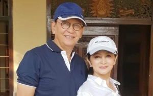 Roy Marten Bikin 'Baper' Bongkar Tips Jalani 35 Tahun Pernikahan