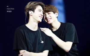 Main Tinju-Tinjuan, Lucunya Jungkook Kabur Ogah Nurut Perintah Jin BTS