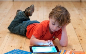 Agar Anak Tidak Stres, Lakukan Game Sambil Belajar