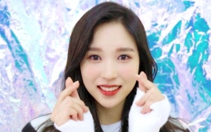Kejutkan Fans, Mina Twice Buka-Bukaan Soal Warna Rambut Barunya