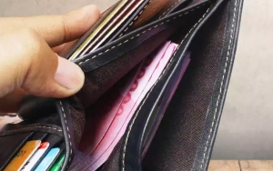 Batasi Pengeluaran, Cara Ampuh Untuk Mengatasi Krisis Keuangan Saat Corona Mewabah
