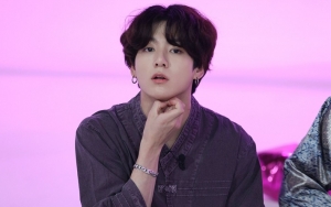 Aksi Jungkook BTS Buka Baju Gegerkan Fans, Bodi Berotot Auto Disorot