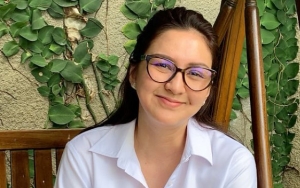 Donna Agnesia Beri Pesan Dukungan Untuk Presiden Jokowi Yang Tetap Bertugas Meski Tengah Berduka