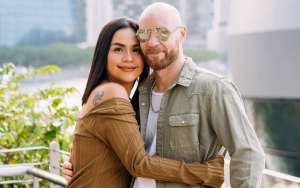 Melaney Ricardo Ungkap Bagaimana Kerinduan Suami Yang Terpisah Dari Keluarga Karena Wabah Corona