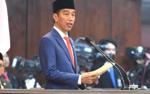 Jokowi 'Bagi-Bagi' Rp 405 Triliun Demi Perangi Corona, Untuk Apa Saja?
