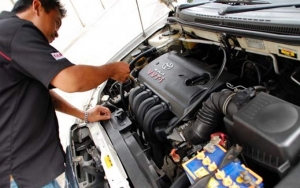 Rutin Bersihkan dan Periksa Komponen Mobil