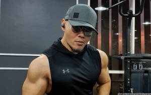 Deddy Corbuzier Tanggapi Soal Perdebatan Disinfektan Disemprot ke Tubuh Manusia