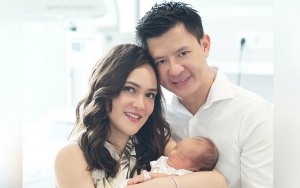 Shandy Aulia Pamer Momen Berendam Bareng Suami dan Sang Bayi, Ungkap Bakal Hamil Lagi Karena Corona?