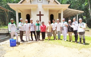 FPI Kalsel Semprot Disinfektan ke Gereja