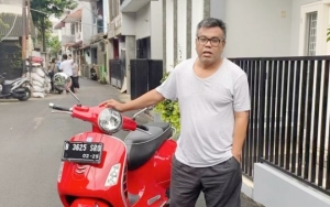 Abdel Achrian Lelang Vespa Untuk Donasi Corona, Laku Puluhan Juta