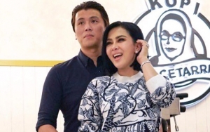 Syahrini Gercep Pajang Foto Romantis, Takut Reino Murka Soal Isu Gadun Bule?