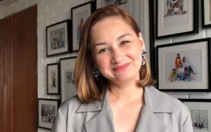 Mona Ratuliu Bangga Sang Anak Beri Kejutan Apresiasi Untuk Guru Saat Belajar Di Rumah