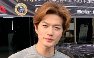 Lee Jeong Hoon Geram Istrinya Dihujat Gara-Gara Belanja Pakai Sarung Tangan Karet