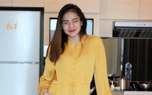 Cerita Corry Pamela Saat Suaminya Jadi Korban Hoax Covid-19 di Lokasi Syuting